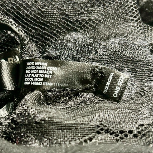 Torrid Black Lace Ruana Shawl Wrap One Size - Picture 11 of 12